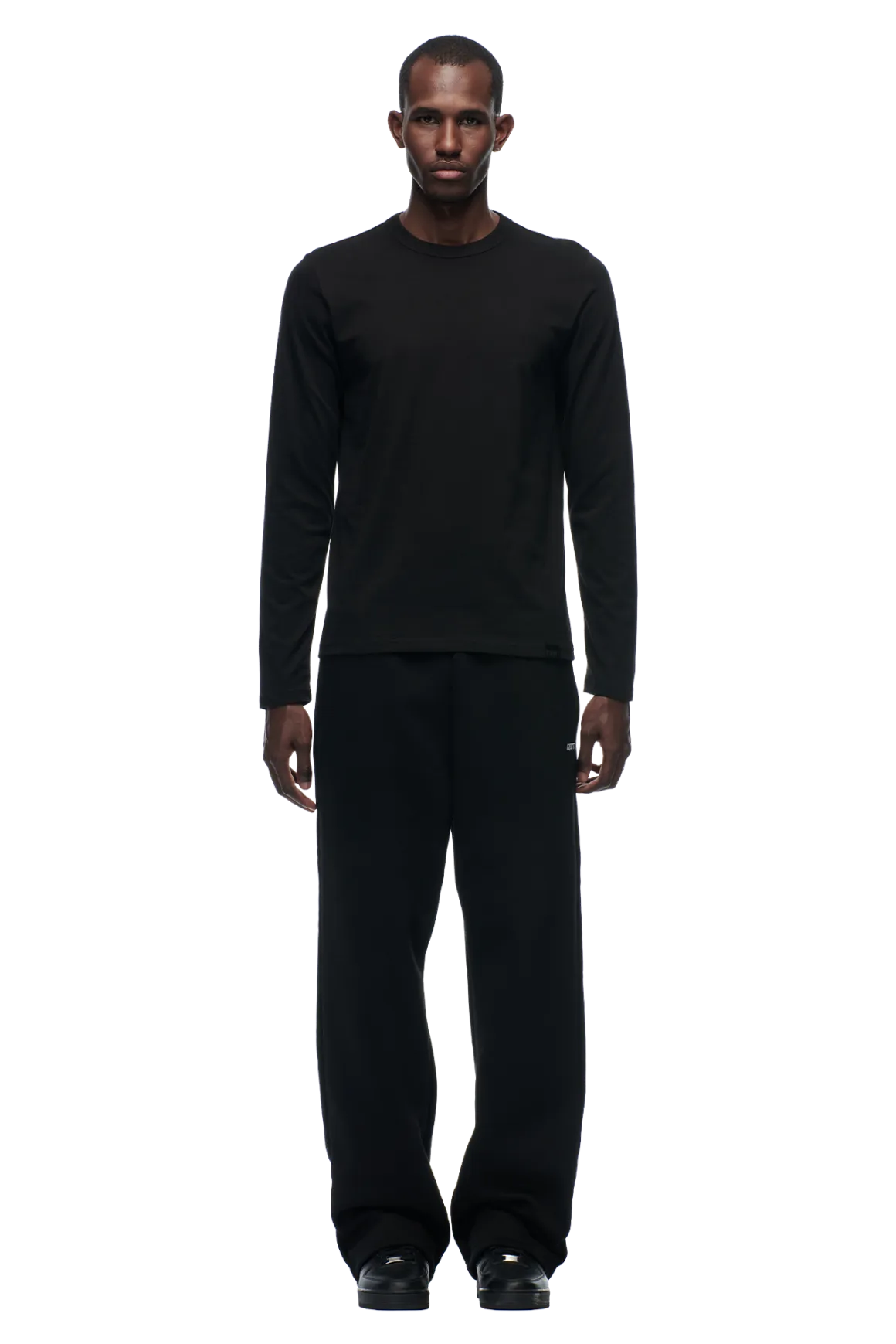 CLEAN LONGSLEEVE BLACK