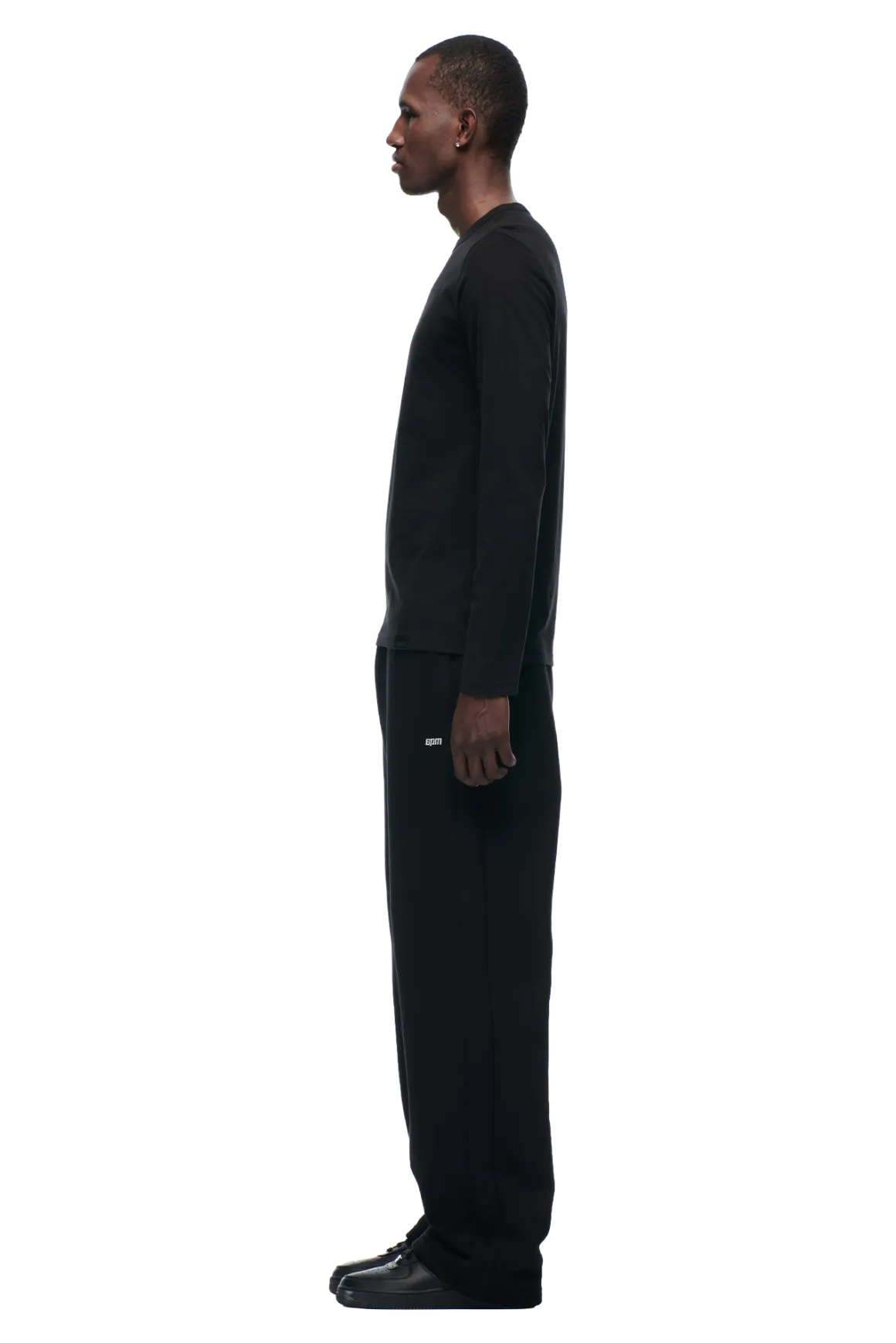CLEAN LONGSLEEVE BLACK