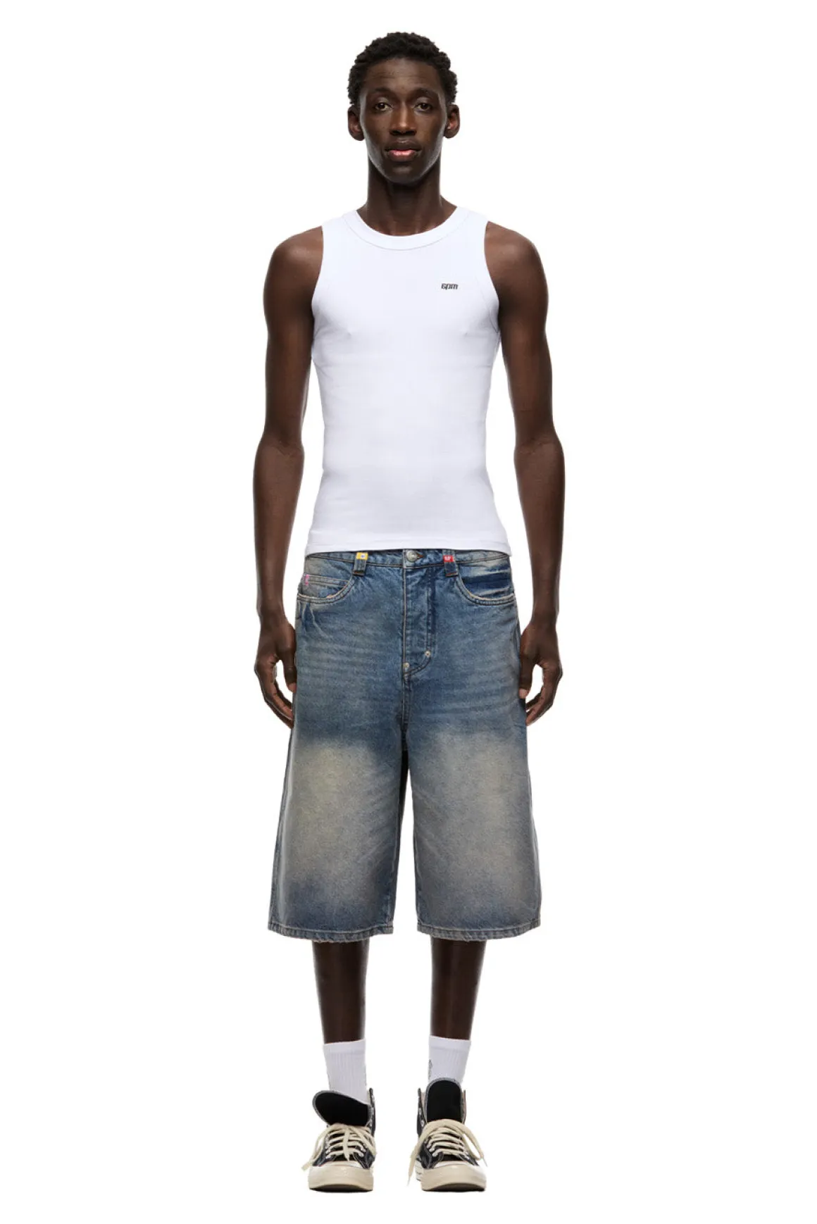 MULTI LABEL DENIM SHORTS MEDIUM BLUE