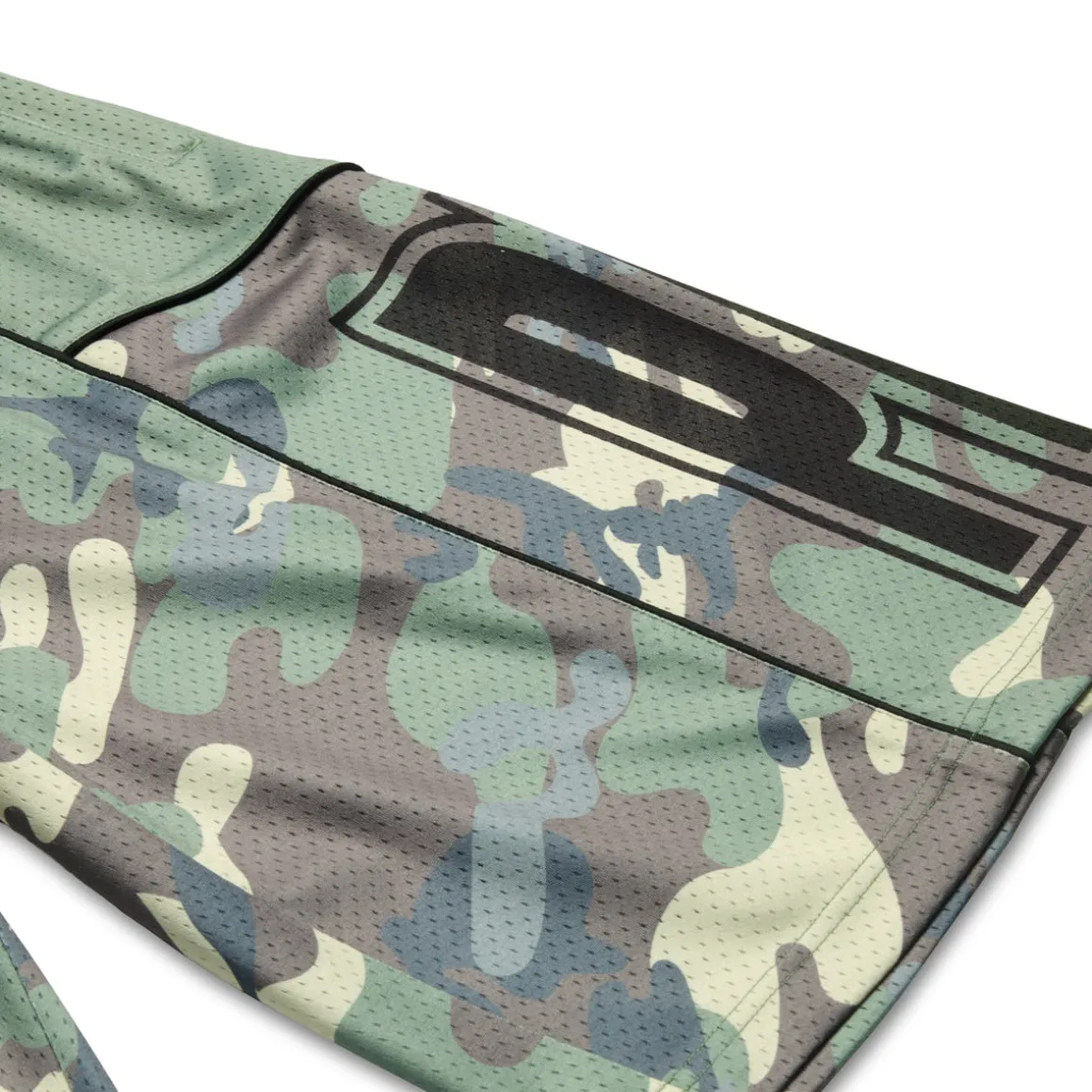 SIX MESH SHORTS PASTEL OLIVE