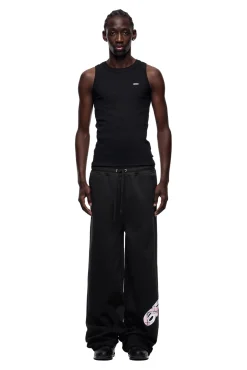 X-TRA WIDE JOGGER BLACK